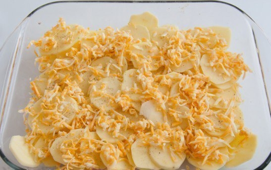 Картофель, запеченный с сыром