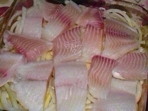 Обалденная вкусная запеканка картофельная с рыбкой Обалденная вкусная запеканка картофельная с рыбкой