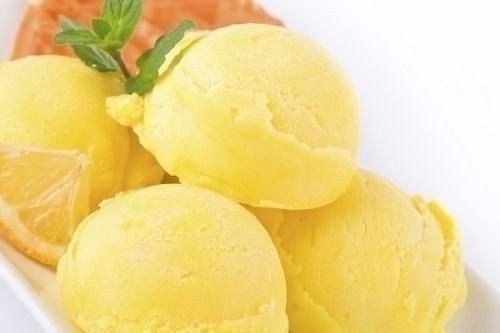 Детское мороженое из творога с бананами Детское мороженое из творога с бананами