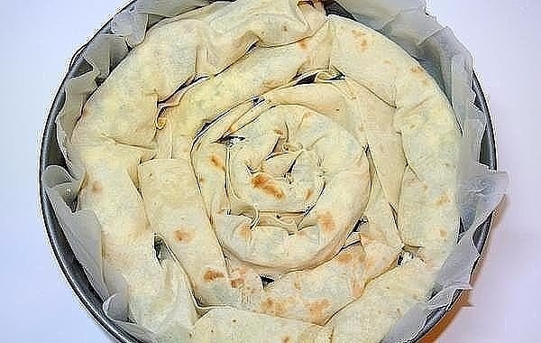 Пирог лаваш в заливке Пирог лаваш в заливке