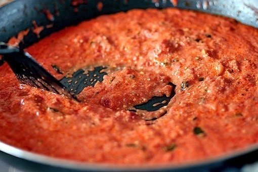 Макароны фарфалле с томатно-сырным соусом Макароны фарфалле с томатно-сырным соусом