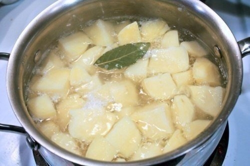 Свинина с картошкой в духовке Свинина с картошкой в духовке