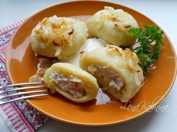 Картофельные галушки с мясом Картофельные галушки с мясом