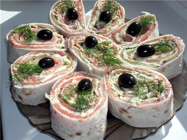 Закуски из лаваша Закуски из лаваша