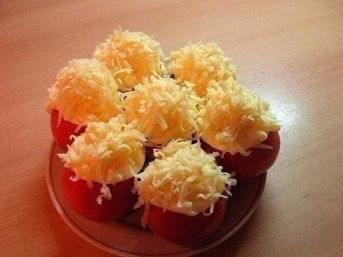 Помидоры, фаршированные курицей Помидоры, фаршированные курицей