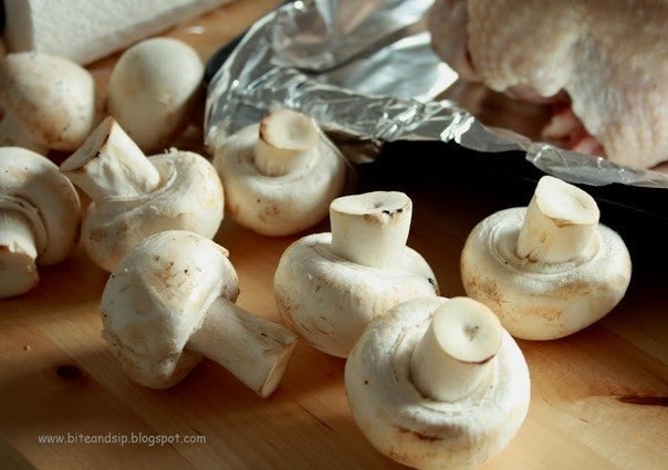 Курица, запечённая с грибами Курица, запечённая с грибами