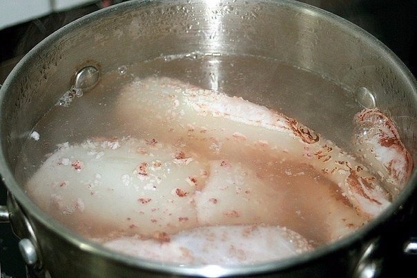 Нежный кальмар в сметанном соусе Нежный кальмар в сметанном соусе