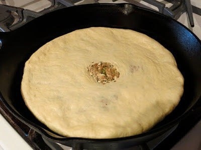 Осетинские пироги с мясом. Осетинские пироги с мясом.