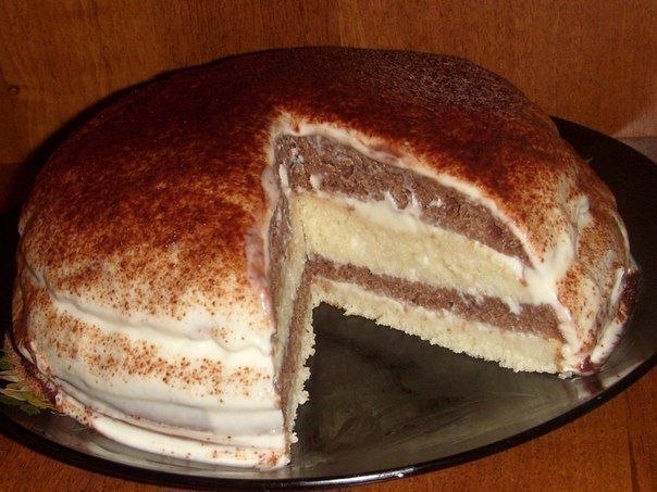 Самый простой и вкуснейший кефирный тортик