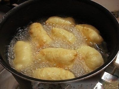 Казахские баурсаки. Казахские баурсаки.