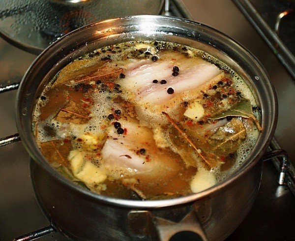 Сало в луковой шелухе Сало в луковой шелухе