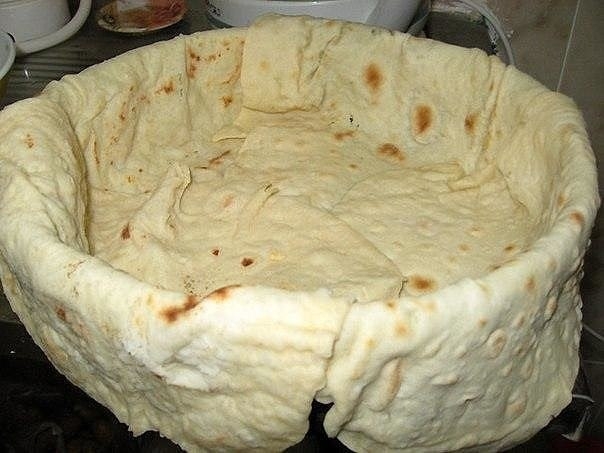 Мясной пирог из тонкого армянского лаваша Мясной пирог из тонкого армянского лаваша