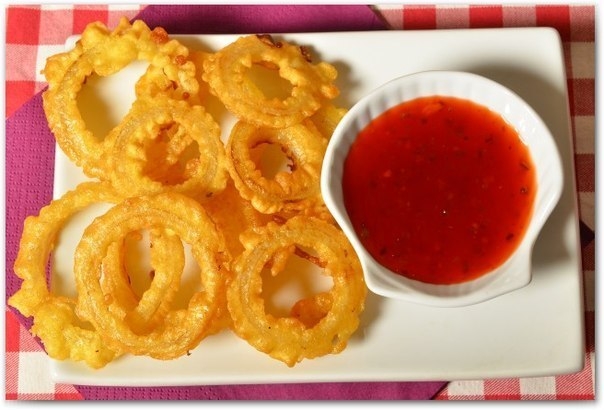 Луковые кольца в кляре Луковые кольца в кляре
