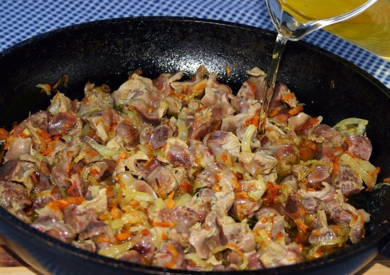 Куриные желудки по-быстрому Куриные желудки по-быстрому