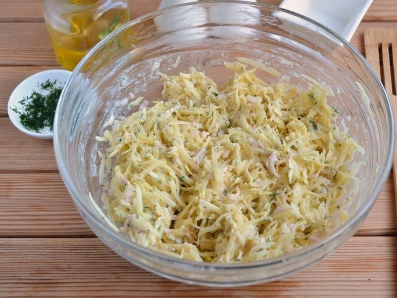 Дранки с ветчиной и сыром Дранки с ветчиной и сыром