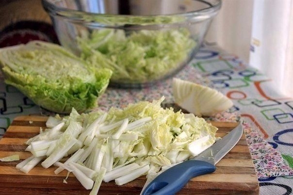 Салат Цезарь по-русски Салат Цезарь по-русски