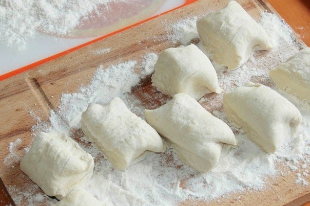 Плацинды с квашеной капустой Плацинды с квашеной капустой