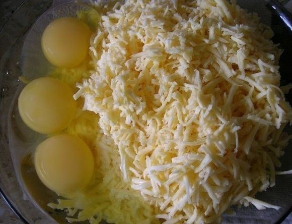Рулет из сыра и курицы Рулет из сыра и курицы