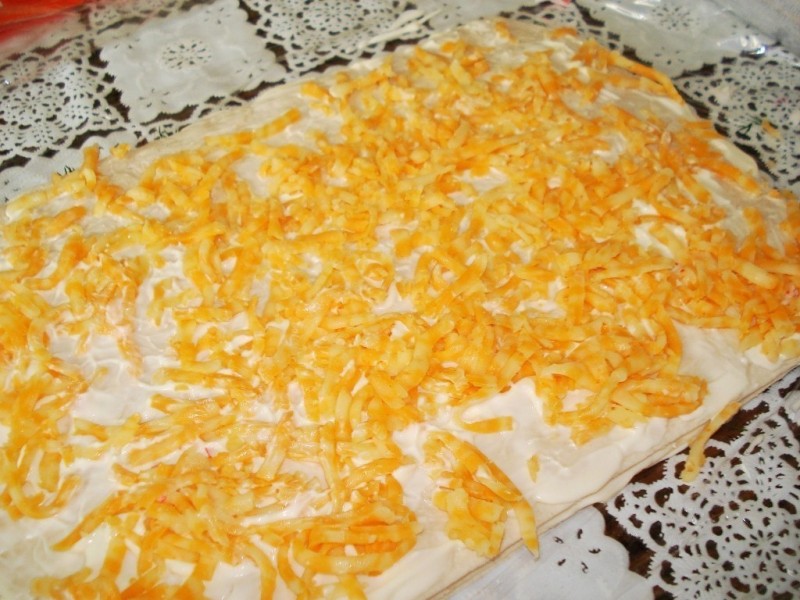 Рулет из лаваша с крабовыми палочками