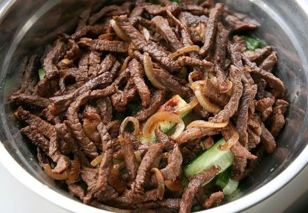Огурцы с мясом по корейски Огурцы с мясом по корейски