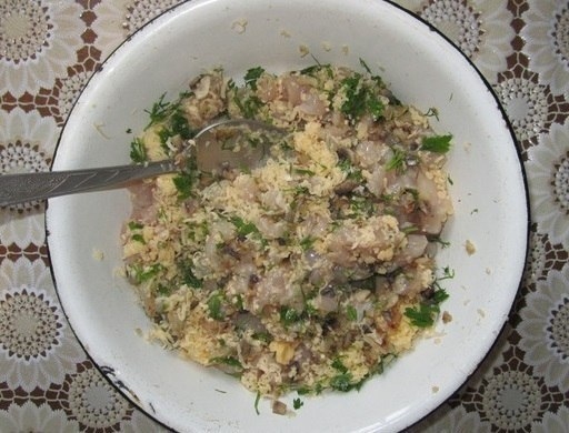 Яичные блинчики с курицей и грибами Яичные блинчики с курицей и грибами