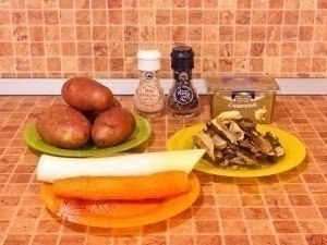 Сырный суп с белыми грибами Сырный суп с белыми грибами