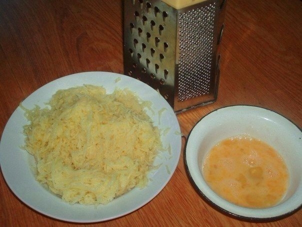 Куриная отбивная в картофельной панировке Куриная отбивная в картофельной панировке