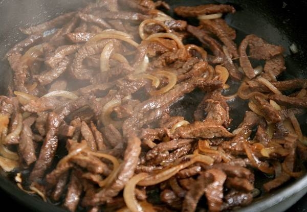 Огурцы с мясом по корейски