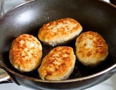Куриные котлеты с грибами и сыром Куриные котлеты с грибами и сыром