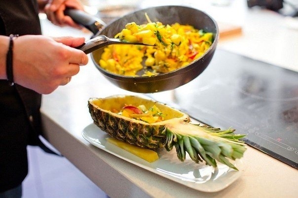Курица с ананасом Курица с ананасом