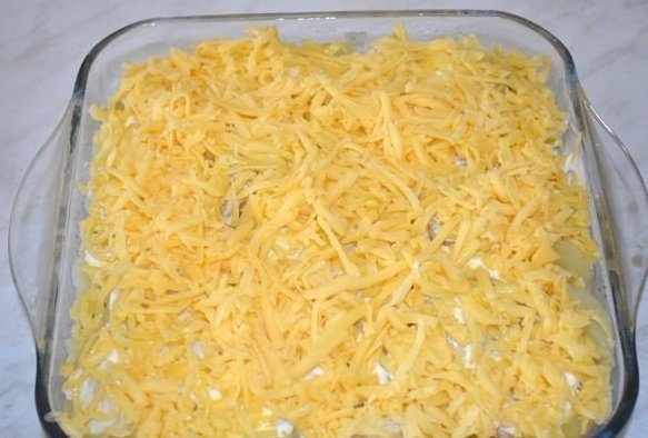 Картофельная запеканка со скумбрией Картофельная запеканка со скумбрией