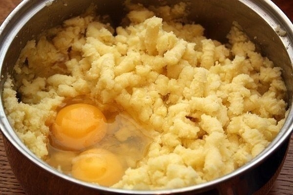 Готовим картофельные котлетки Готовим картофельные котлетки