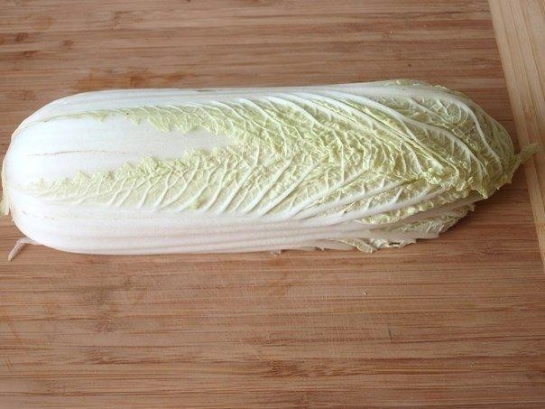 Салат из пекинской капусты с курицей Салат из пекинской капусты с курицей