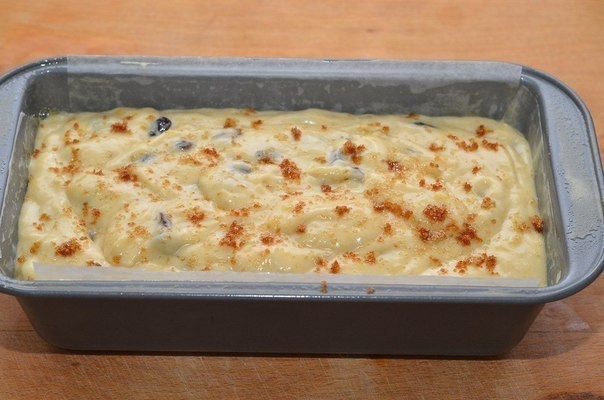 Банановый кекс с изюмом Банановый кекс с изюмом