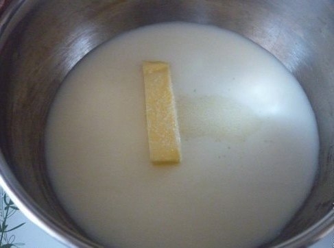 Очень вкусная домашняя сгущенка за 15 минут Очень вкусная домашняя сгущенка за 15 минут
