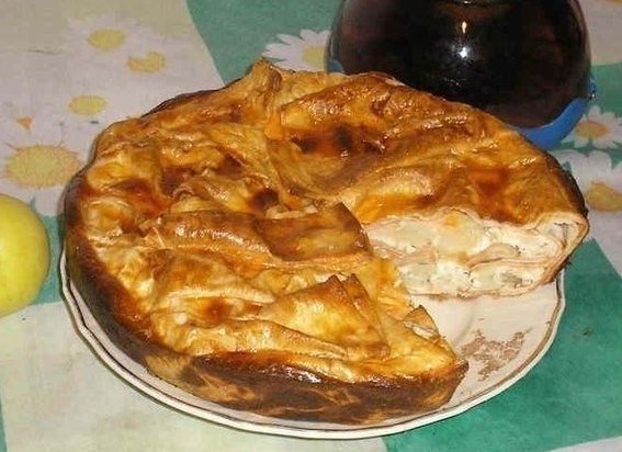 Пирог из лаваша (с сулугуни, укропом и картошкой)