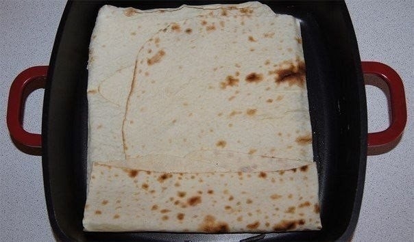 Сырный пирог из армянского лаваша Сырный пирог из армянского лаваша