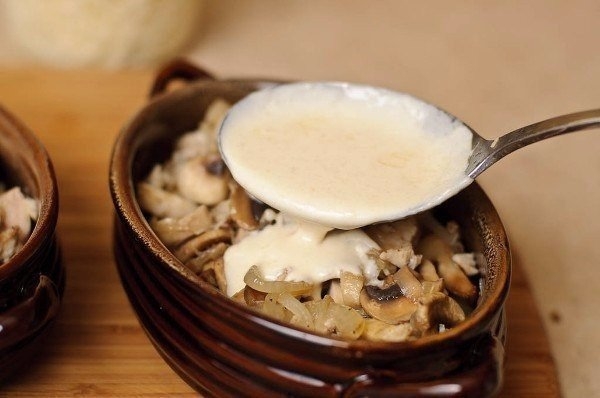 Жюльен с курицей и грибами Жюльен с курицей и грибами