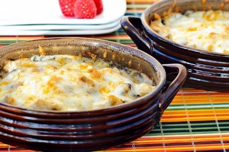 Жюльен с курицей и грибами Жюльен с курицей и грибами