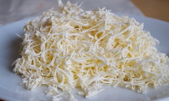 Рулет из лаваша с крабовыми палочками и маринованными грибами Рулет из лаваша с крабовыми палочками и маринованными грибами
