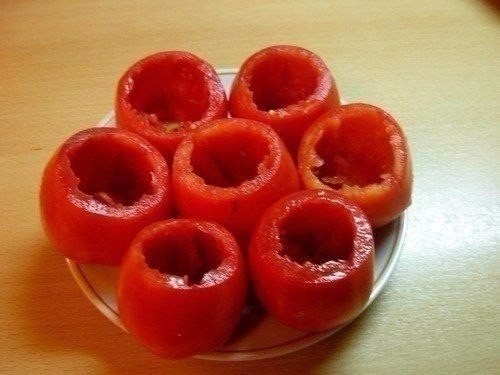Помидоры, фаршированные курицей Помидоры, фаршированные курицей