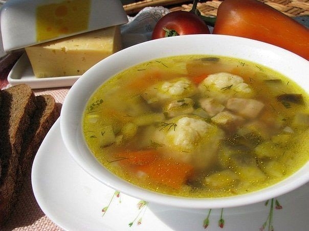 Сырные шарики. Быстрый болгарский суп.