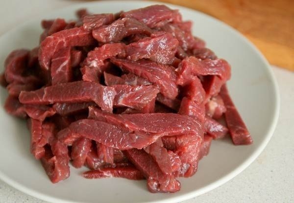 Огурцы с мясом по корейски