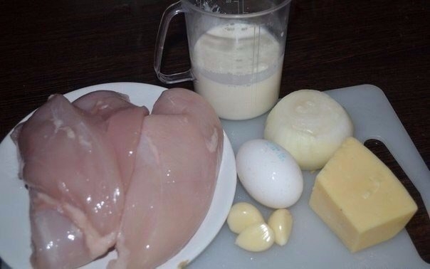 Куриные шарики в сливочном соусе. Куриные шарики в сливочном соусе.