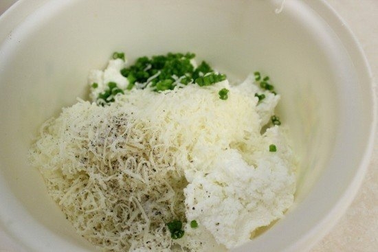 Картофельные пампушки с творожной начинкой Картофельные пампушки с творожной начинкой