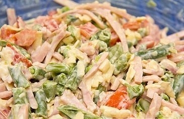 Салат с ветчиной и стручковой фасолью Салат с ветчиной и стручковой фасолью