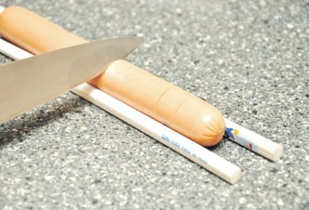 Яйцо в сосиске Яйцо в сосиске