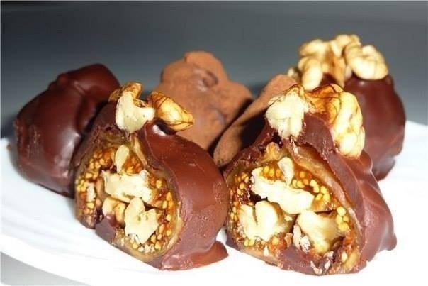 Полезные и нереально вкусные домашние конфеты Полезные и нереально вкусные домашние конфеты