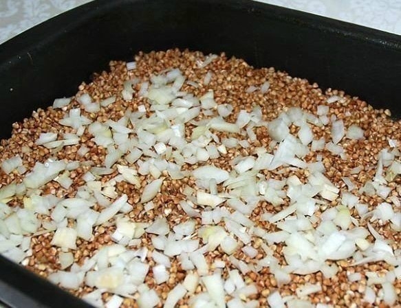 Курица, запеченная с гречкой Курица, запеченная с гречкой