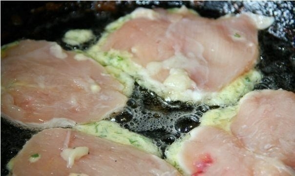 Куриные отбивные с сыром. Куриные отбивные с сыром.